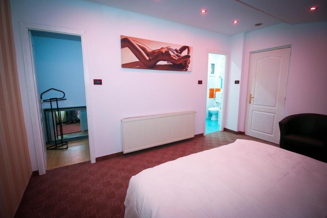 بوخارست Karma Luxury Room المظهر الخارجي الصورة