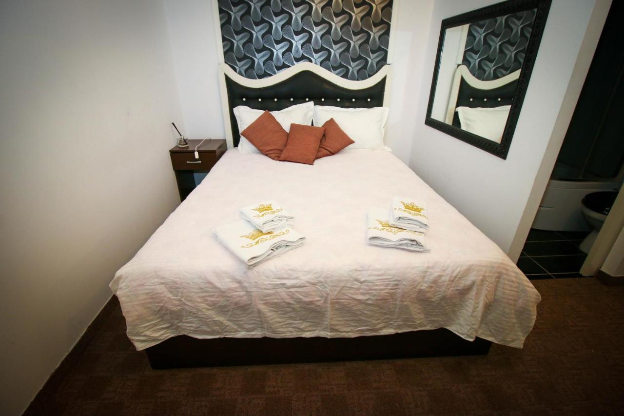 بوخارست Karma Luxury Room المظهر الخارجي الصورة