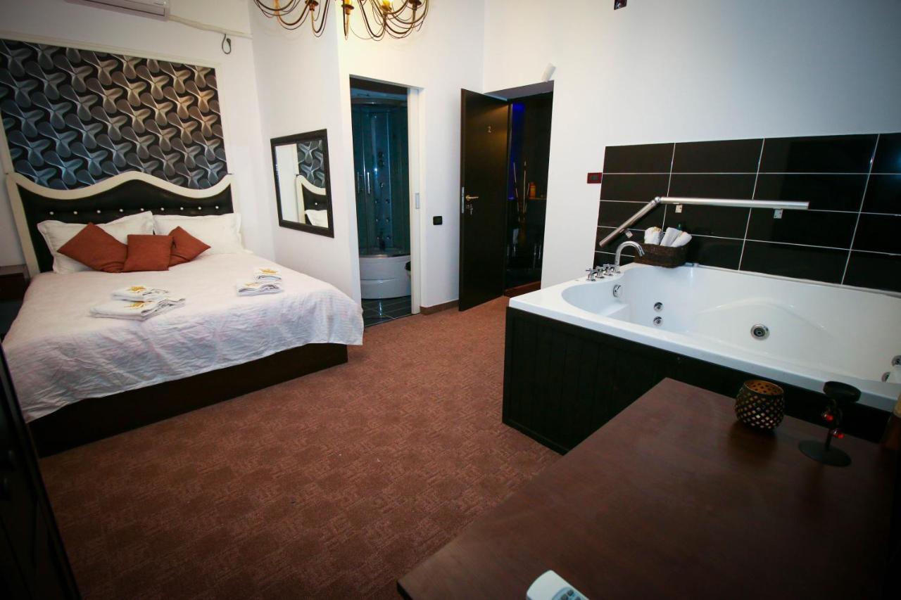 بوخارست Karma Luxury Room المظهر الخارجي الصورة